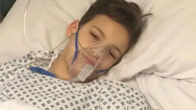 Freddie Webster en el hospital. (Foto: Cascadenews)