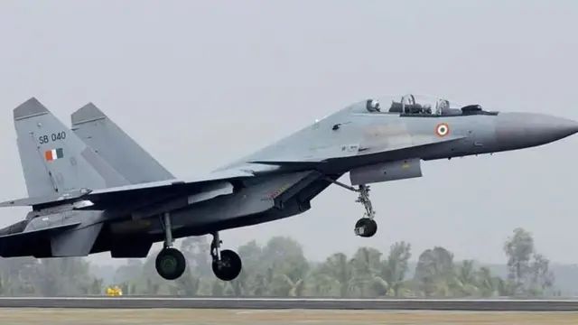 இந்தியா ரஷ்யாவின் ஆயுதங்களையே அதிகமாகச் சார்ந்திருக்கிறது