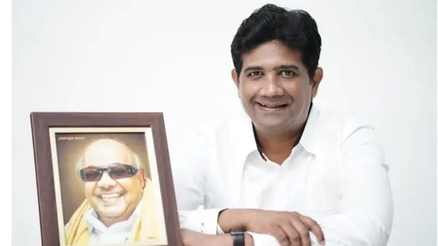 எழிலன் நாகநாதன்.