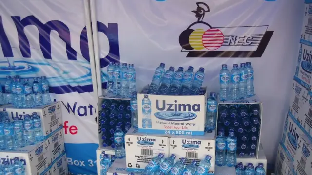 Jeshi la Uganda pia huuza maji ya chupa yajulikanayo kama Uzima