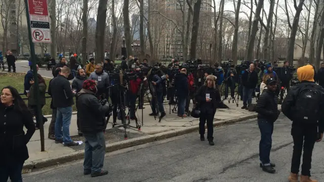 স্থানীয় এবং আন্তর্জাতিক গণমাধ্যমে এল চ্যাপোকে নিয়ে রয়েছে ব্যপক আগ্রহ