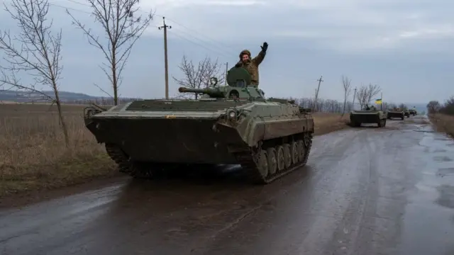 захоплення Донбасу є політичним завданням