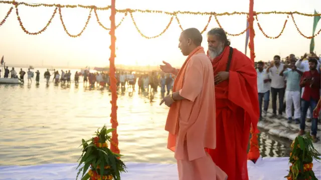 योगी आदित्यनाथ