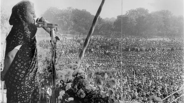 इंदिरा गांधी