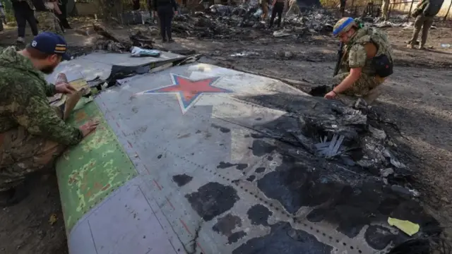 Eshak pornoda etuk ayolni sikdi