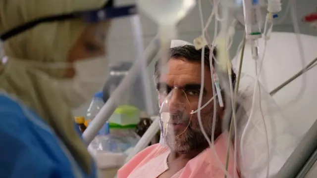 Un patient Covid en Iran