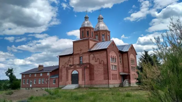 10 неймовірних місць на Сході України, які варто відвідати