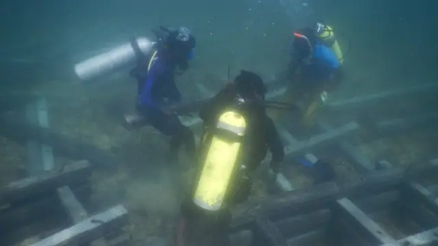 මරණාසන්න කොරල් පරයට යළි හුස්ම පිඹීමක්