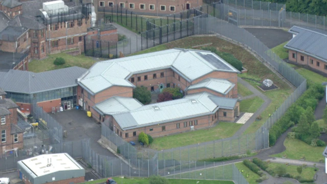 ஈடன்ஃபீல்ட் மையம்