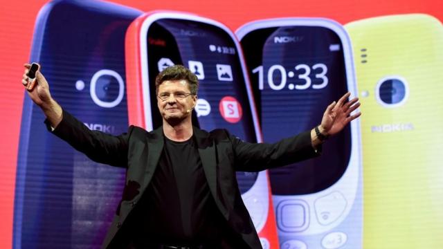 El regreso del celular indestructible Nokia 3310, una de las grandes  atracciones de la mayor feria de telefonía móvil del mundo - BBC News Mundo