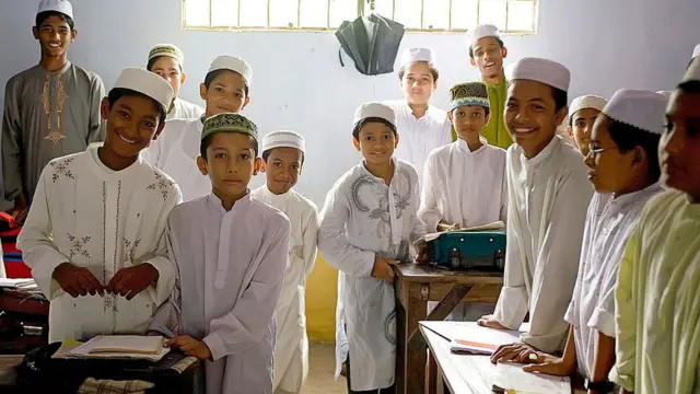 মাদ্রাসার শিক্ষার্থী শিশুদের নিরাপত্তা এখন একটি বড় প্রশ্ন।