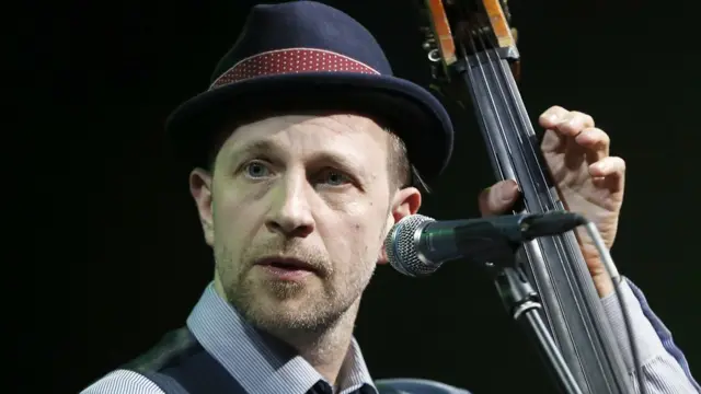 Билли Новик