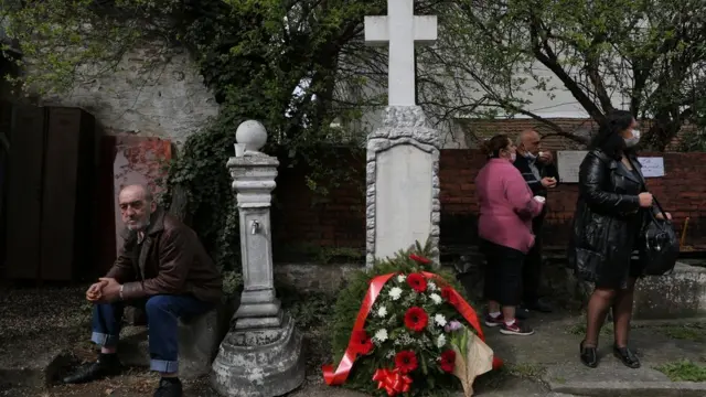 Tetkica Bibija, Romi