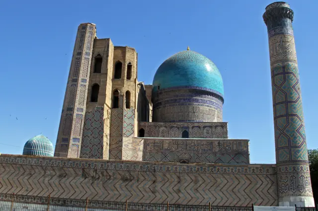 مقبره امیر تیمور یا گور امیر