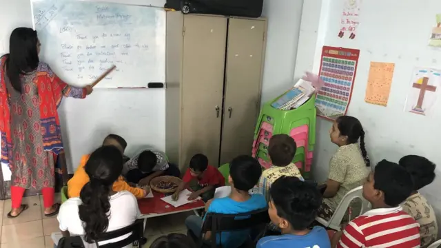 ปากีสถาน โรงเรียน ผู้ลี้ภัย ไทย PAKISTAN refugee school thailand