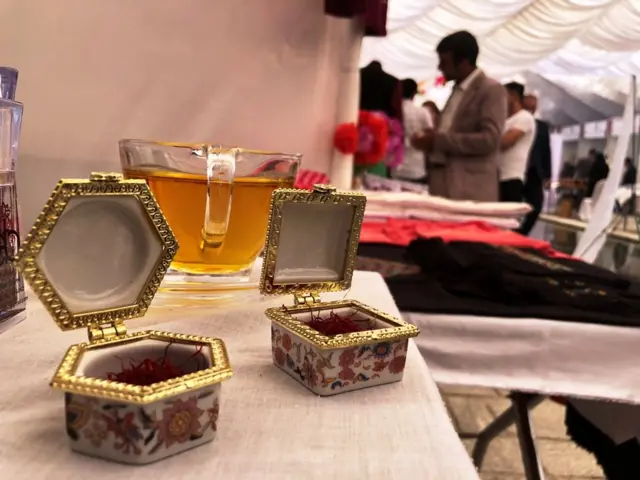 نمایشگاه زنان