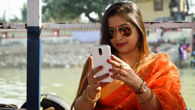 தொலைத்தொடர்பு