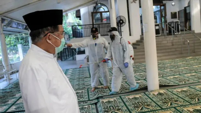 Ketua Umum Pengurus Pusat Dewan Masjid Indonesia (DMI) Jusuf Kalla