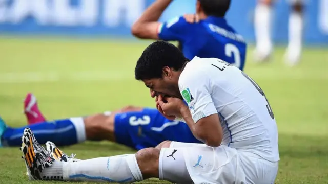 مهاجم منتخب أوروغواي لويس سواريز