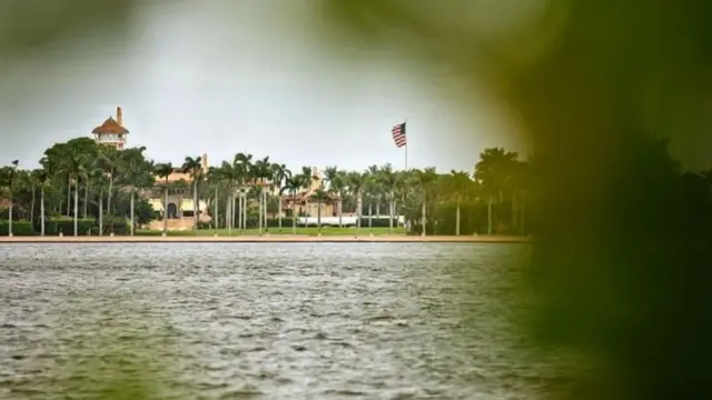 صدر ٹرمپ کی فلوریڈا میں سیر گاہ