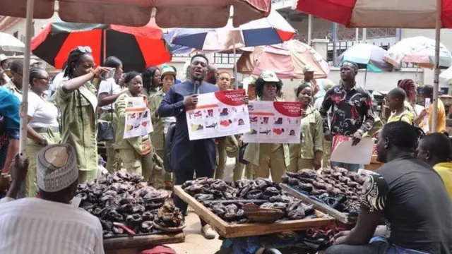 Awọn agunbanirọ n ṣe idanilẹkọ fun awọn ọlọja ni ilu Ado Ekiti