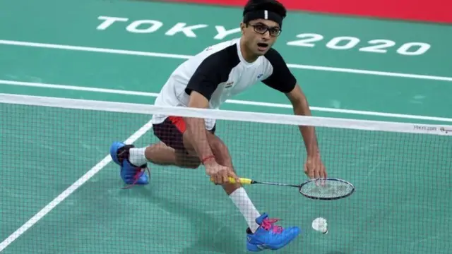 வெள்ளிப் பதக்கம் வென்ற ஐ.ஏ.எஸ் அதிகாரி சுஹாஸ் யத்திராஜ்