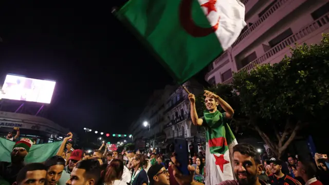 الجزائر
