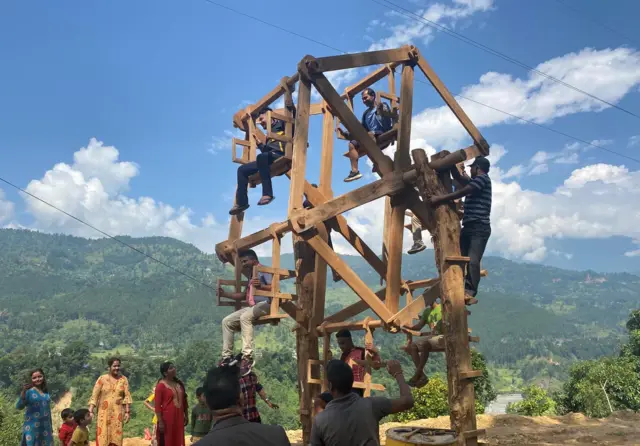 नुवाकोटको विदुर नगरपालिकामा बनाइएको रोटेपिङ