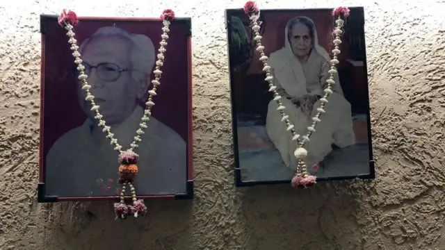 साहिल के दादा दादी