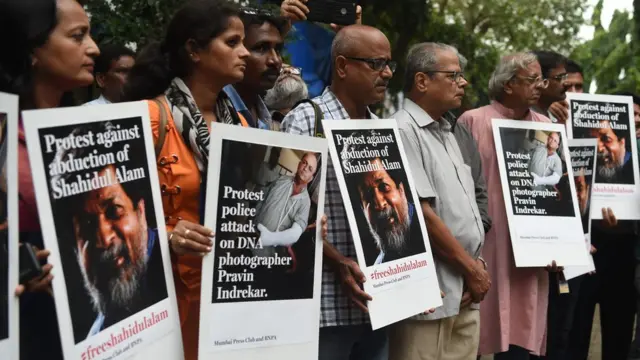 ভারতে আলোকচিত্রীরা বলছেন পুরো দক্ষিণ এশিয়াতেই মিডিয়া সরকারের চাপের মুখে পড়ছে