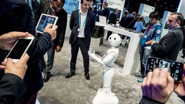 Ni abantu bake bavuze ko iki kirobo kibereye ijisho