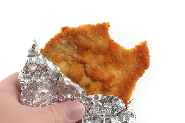 Wiener schnitzel (o escalope vienés).