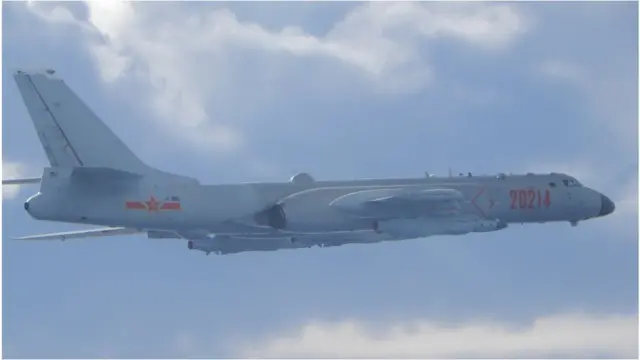 中國空軍的轟-6遠程轟炸機(台灣國防部照片)。