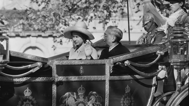 Імператор Японії