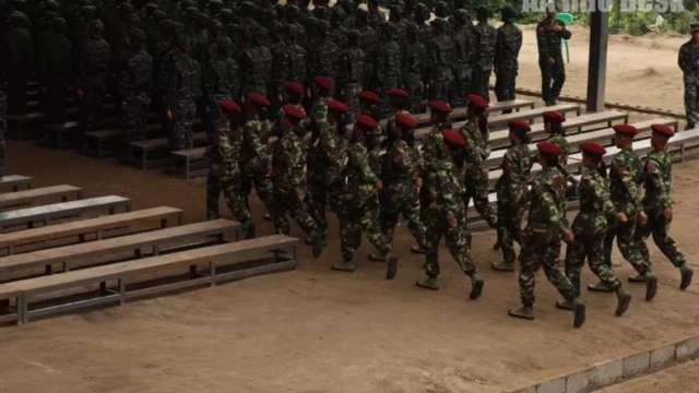 ရက္ခိုင့်တပ်မတော်