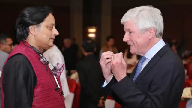 बीबीसी महानिदेशक टोनी हॉल