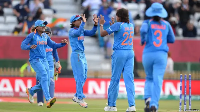 क्रिकेट