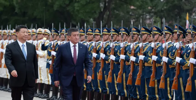 Кыргызстандын президенти Сооронбай Жээнбековдун Кытайга мамлекеттик сапары