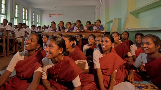 மாணவிகள் National Education Policy 2020 in Tamil