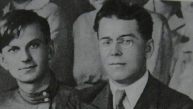 Павло Тичина: від барда української революції до придворного блазня режиму