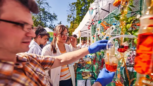 Наукові пікніки