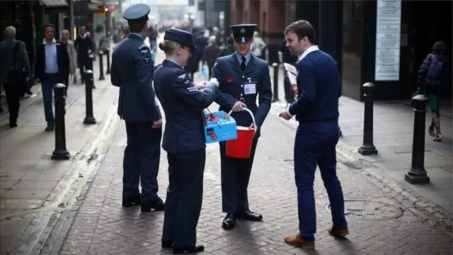 poppy selling