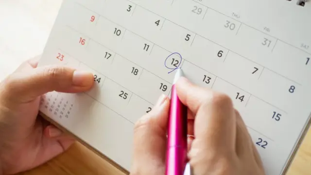 Marcando el calendario.
