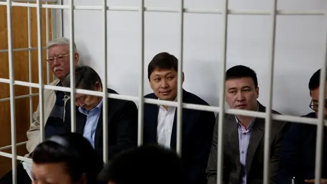 ЖЭБ иши боюнча соттук отурум