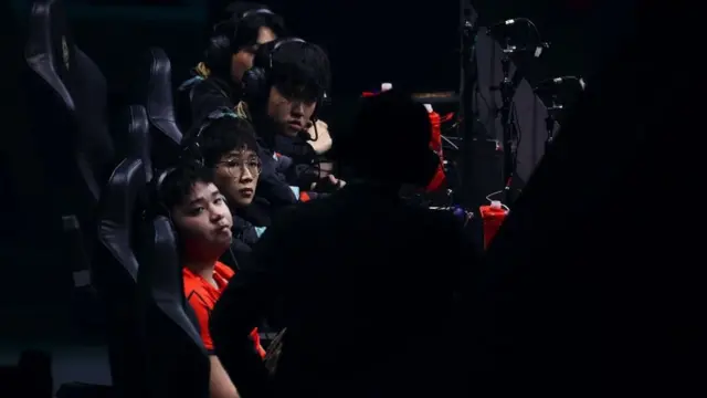 최근 몇 년 동안 중국 팀들이 e스포츠를 지배해왔다