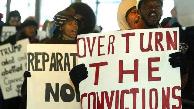 Acto en defensa de los cinco de Central Park en 2001