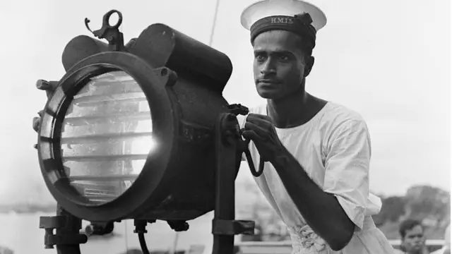 1946 के दौरान एक भारतीय नौसैनिक