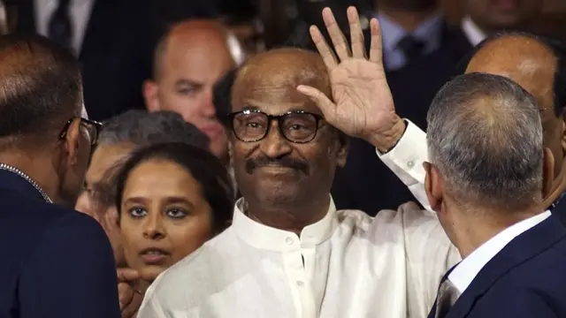 மாவட்ட செயலாளர்களுடன் நாளை ரஜினிகாந்த் சந்திப்பு