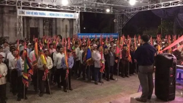 Việt Nam, Đặng Hữu Nam