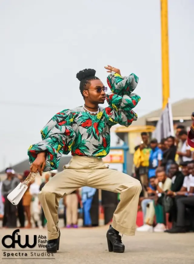 E tipụtara uwe dị iche iche n'ihe ngosi Aba Fashion Week afọ 2021
